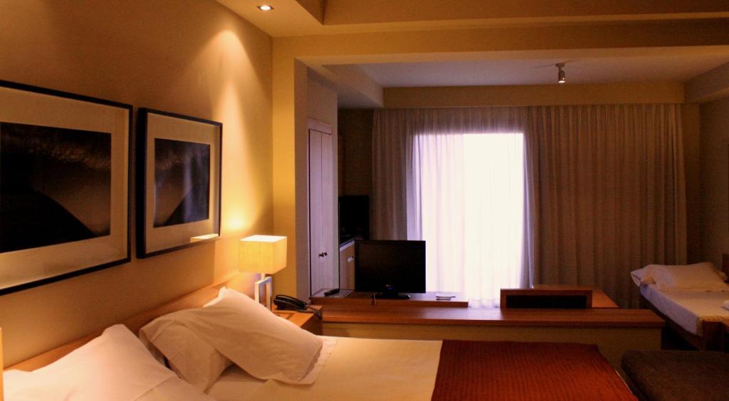 Twin Room Side Sea View